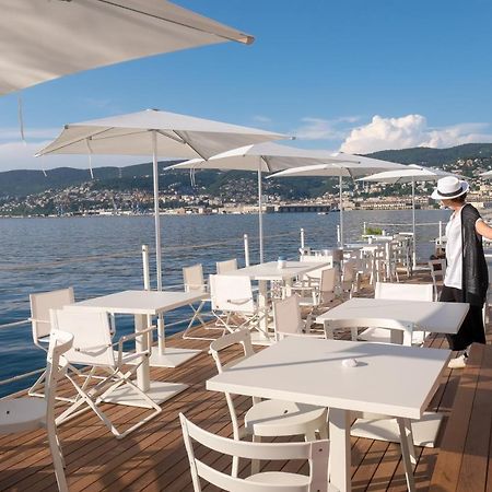 Tergesteo Palace Suite Trieste Bagian luar foto