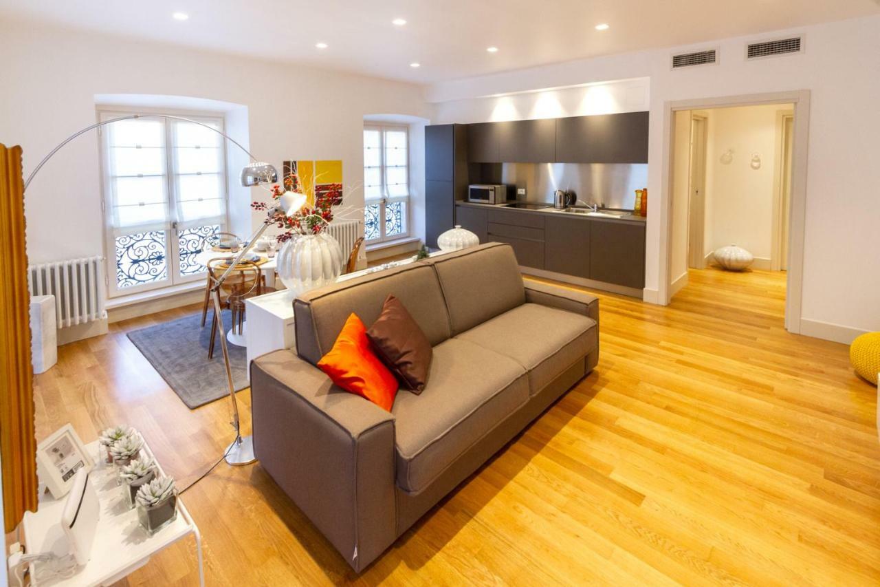 Tergesteo Palace Suite Trieste Bagian luar foto